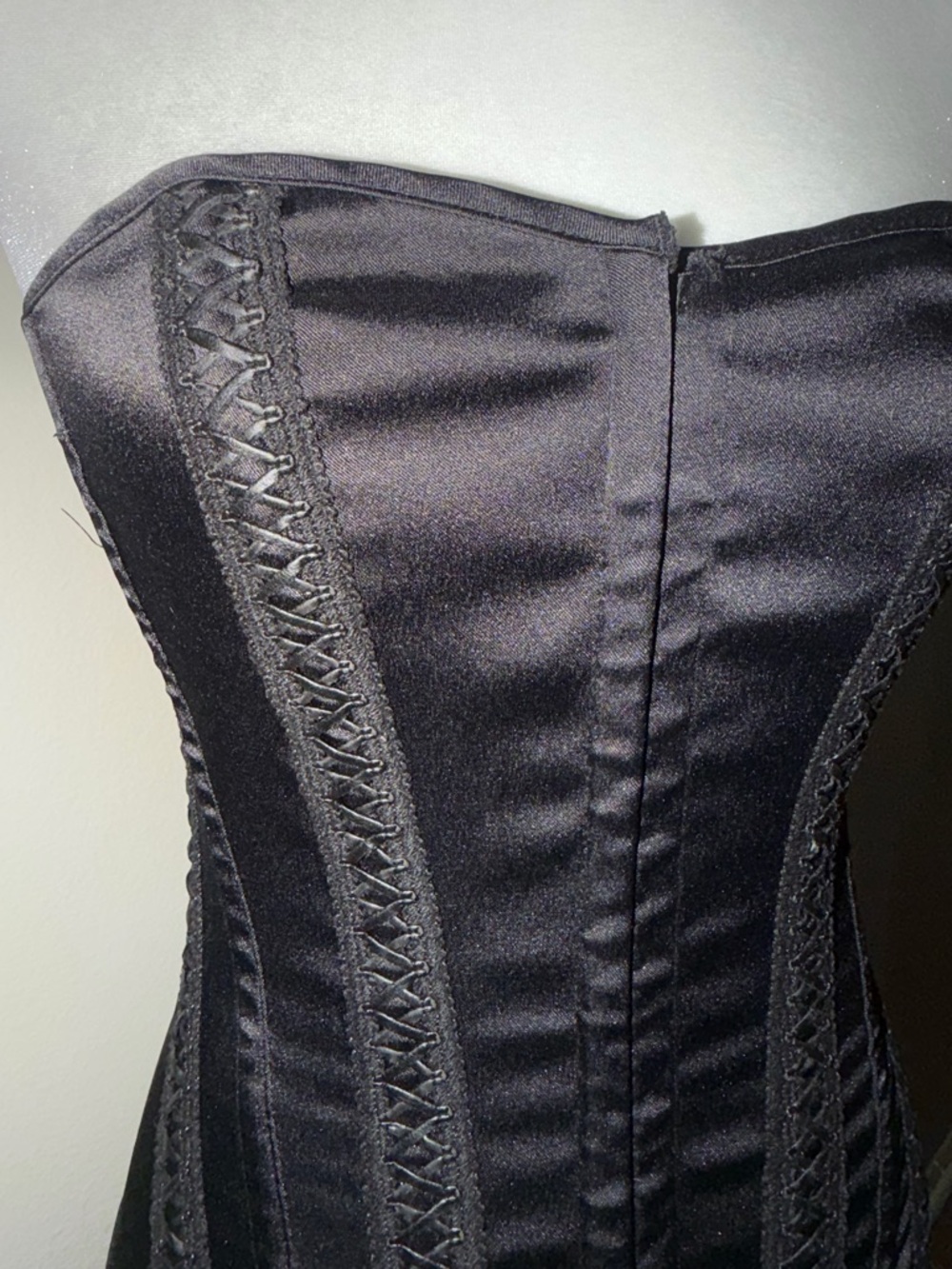Vintage Charlotte Russe Black Satin Lace-Up Corset Top Small Y2K Goth Bustier - Picture 2 of 6